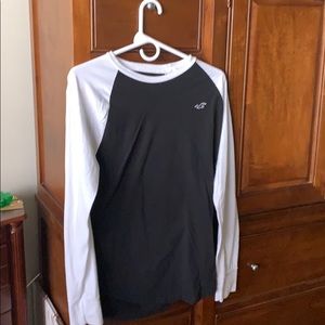 Men’s Long sleeve Hollister tee